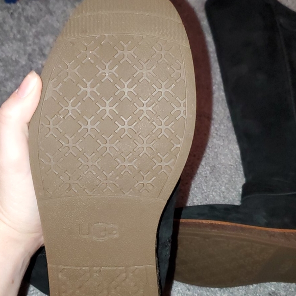 UGG suede boots - Picture 3 of 4